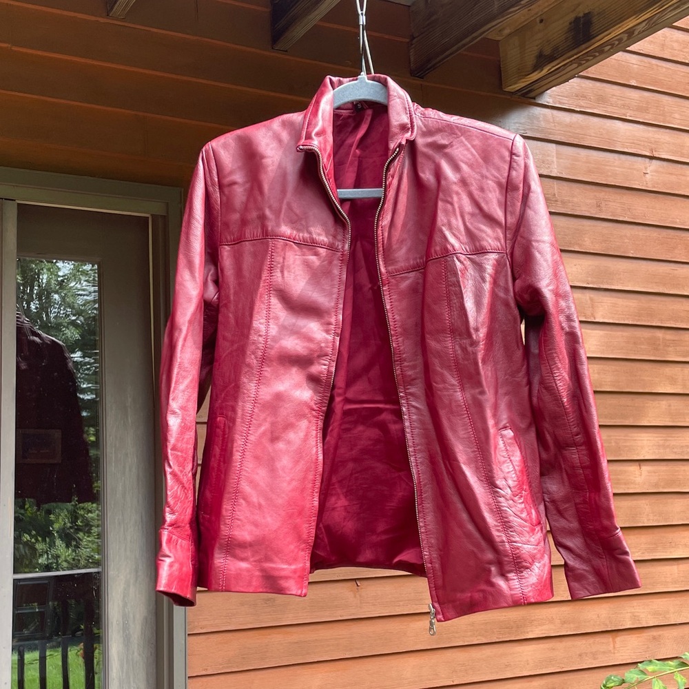 Chic Women's Red Leather Jacket